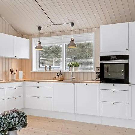 Fridhild - 450m From The Sea By Interhome